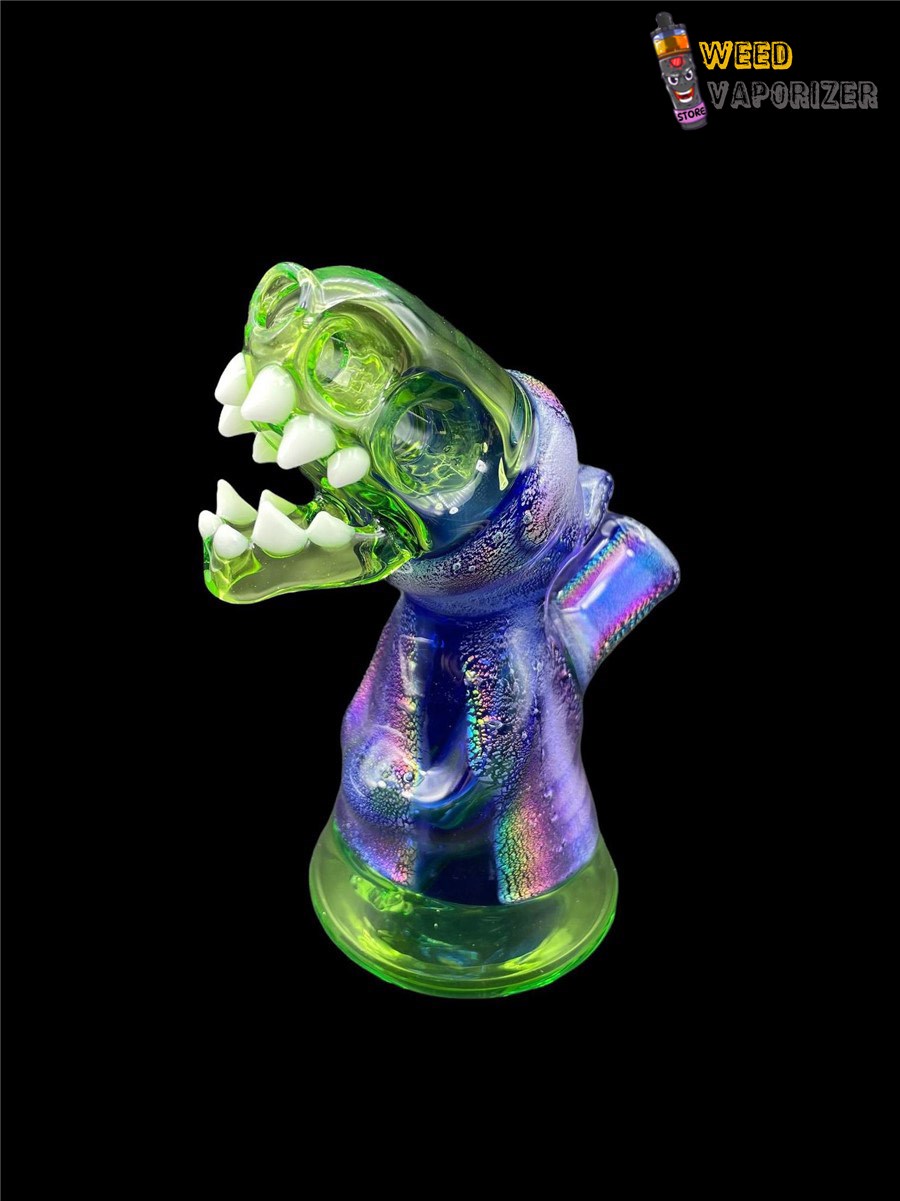 Buy ENUFF GLASS: LEAF GREEN AND BLUE DICHRO HOODED JAMMER RIG