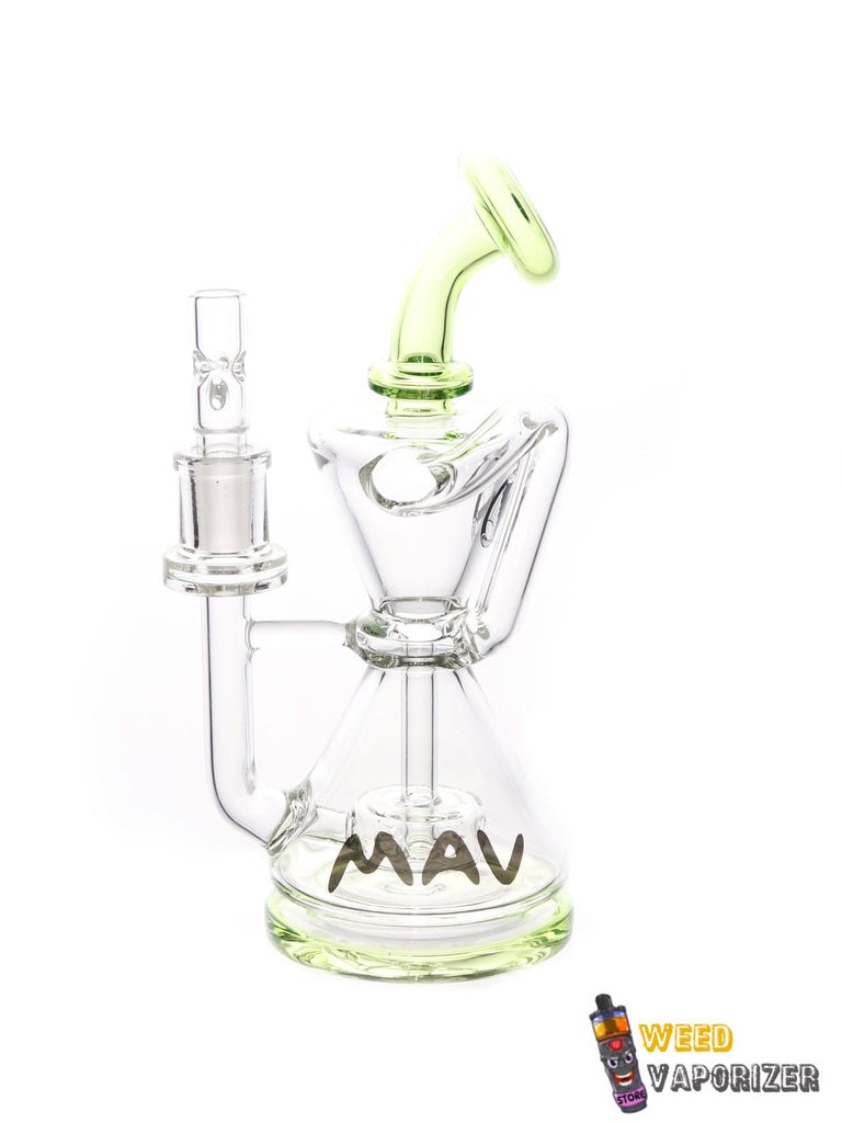 Mav_Glass_-_Mini_Puck_Recycler_Left_1024x1024